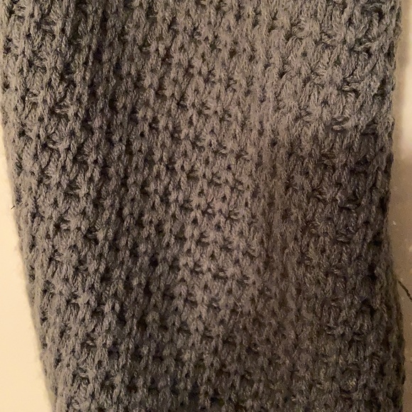 Infinity Scarf - Picture 3 of 3
